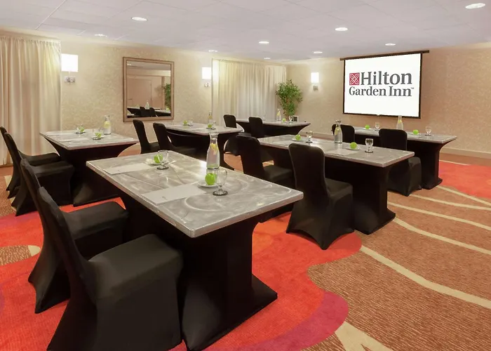 Hotel Hilton Garden Place 3*