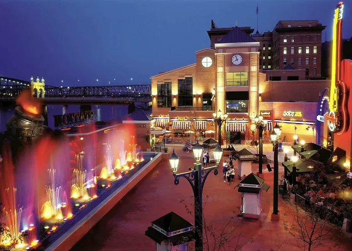 Hilton Garden Place 3*